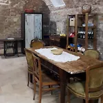 Il Chiostro Oasi Di Pace Con Antica Cantina Nel Cuore Del Monferrato Unesco Camagna Monferrato