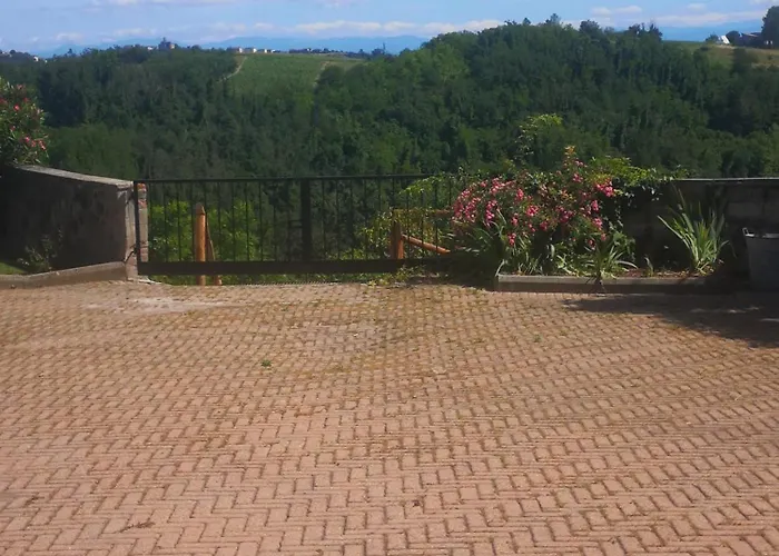 Il Chiostro Oasi Di Pace Con Antica Cantina Nel Cuore Del Monferrato Unesco